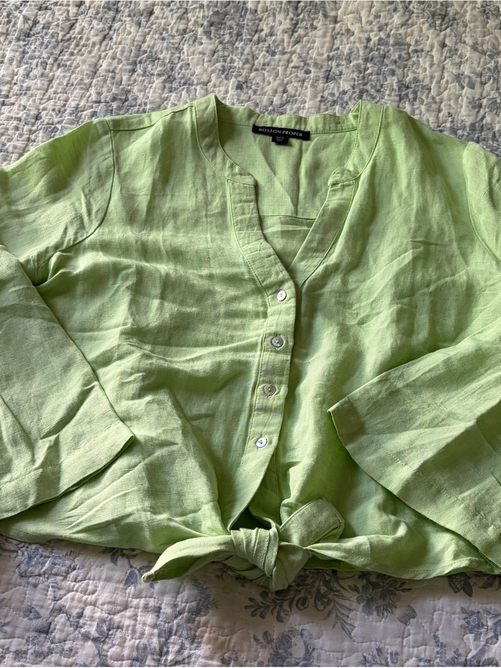 Boston Proper Women’s Small Lime Green Button/Tie Front Linen Top flared sleeves - Picture 2 of 12